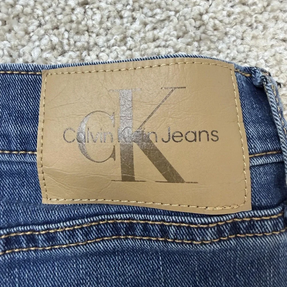 Calvin Klein Jeans Mens 34x29 Medium Wash Blue Denim Regular Straight Casual